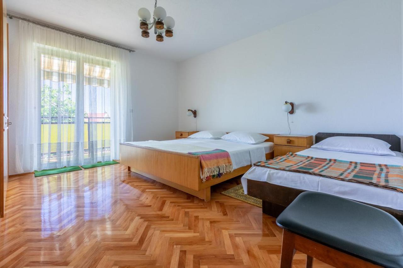 Apartments Mirena Crikvenica Buitenkant foto